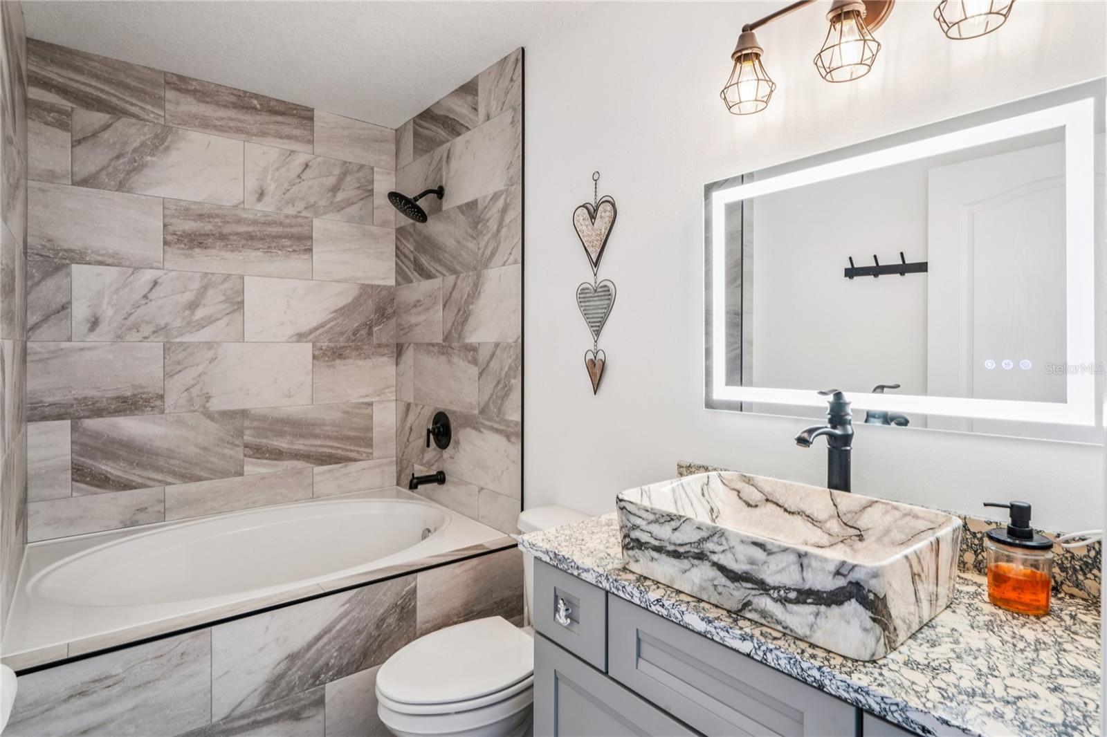 HERNANDO BEACH - Residential