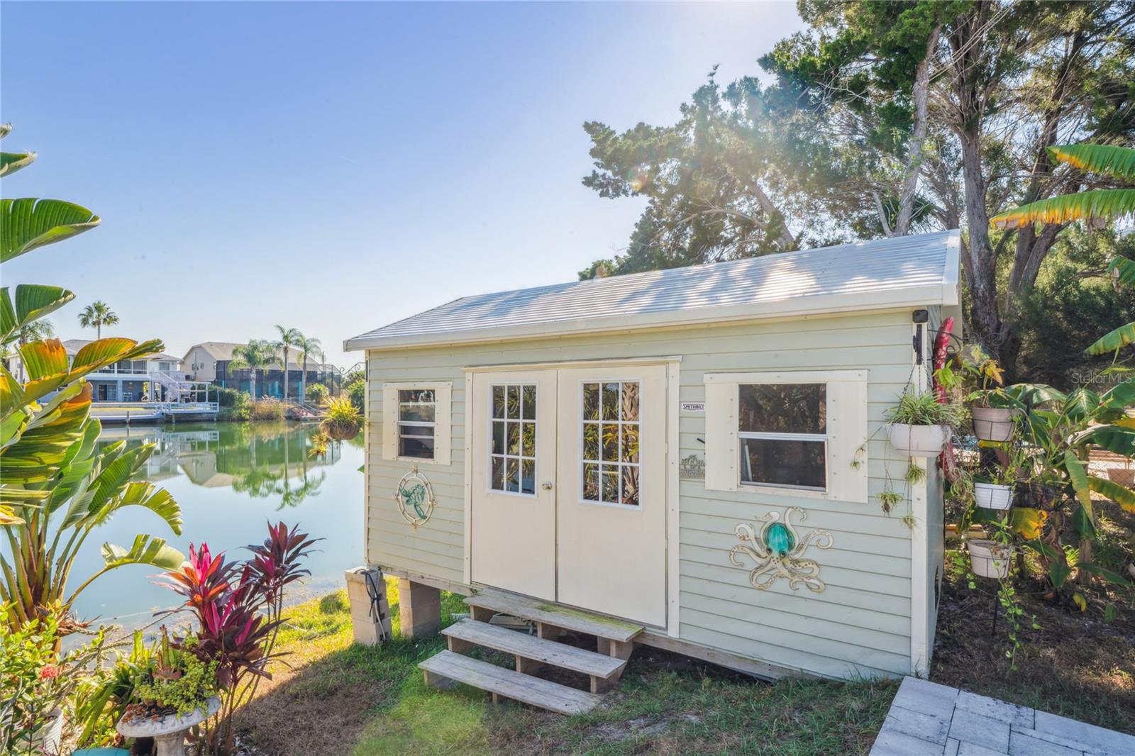 HERNANDO BEACH - Residential