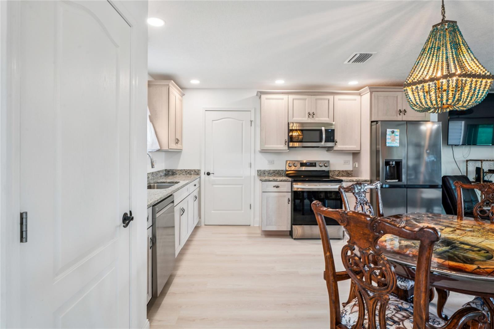 HERNANDO BEACH - Residential