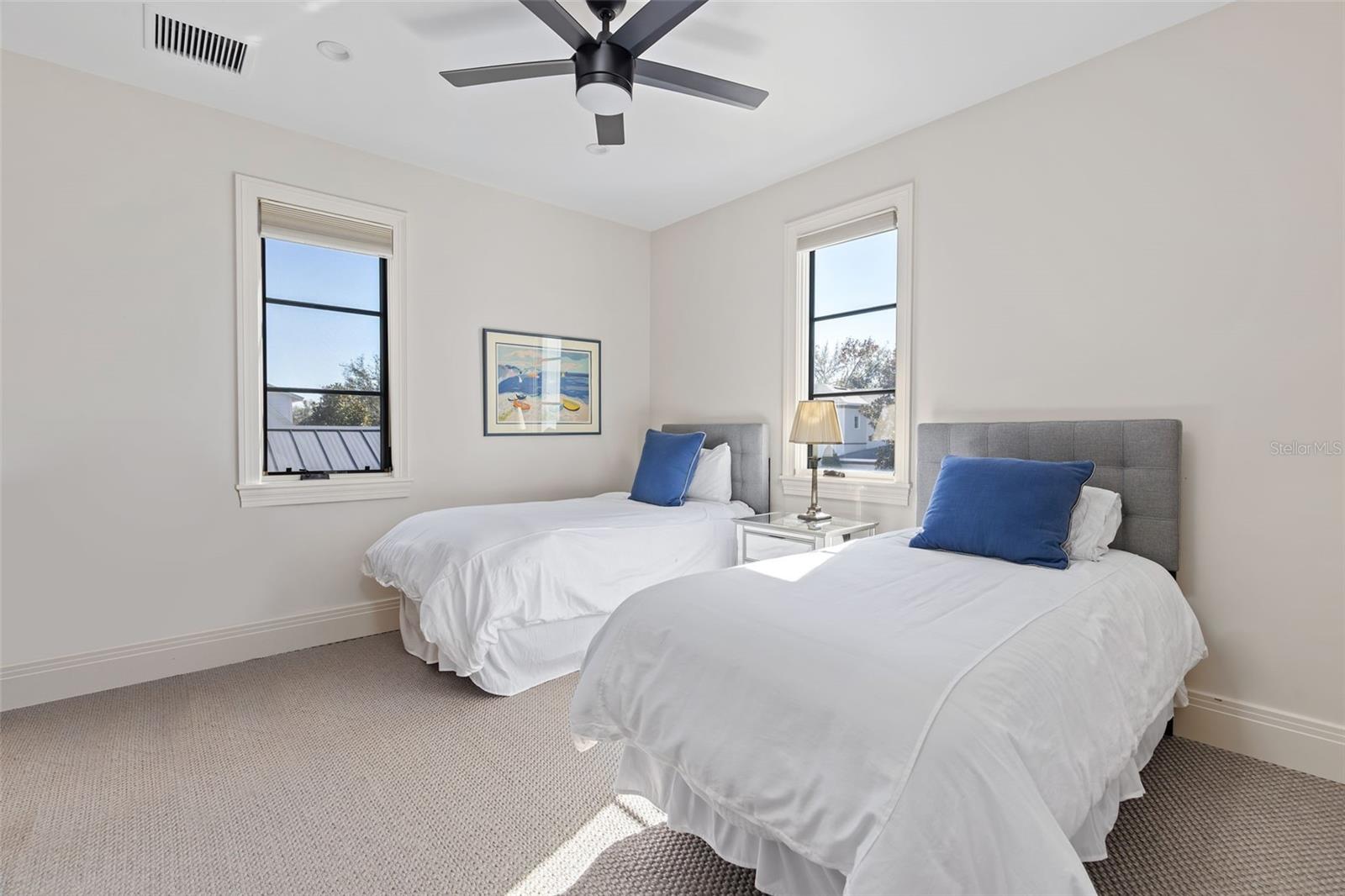 VILLA VIEW PARK - Residential