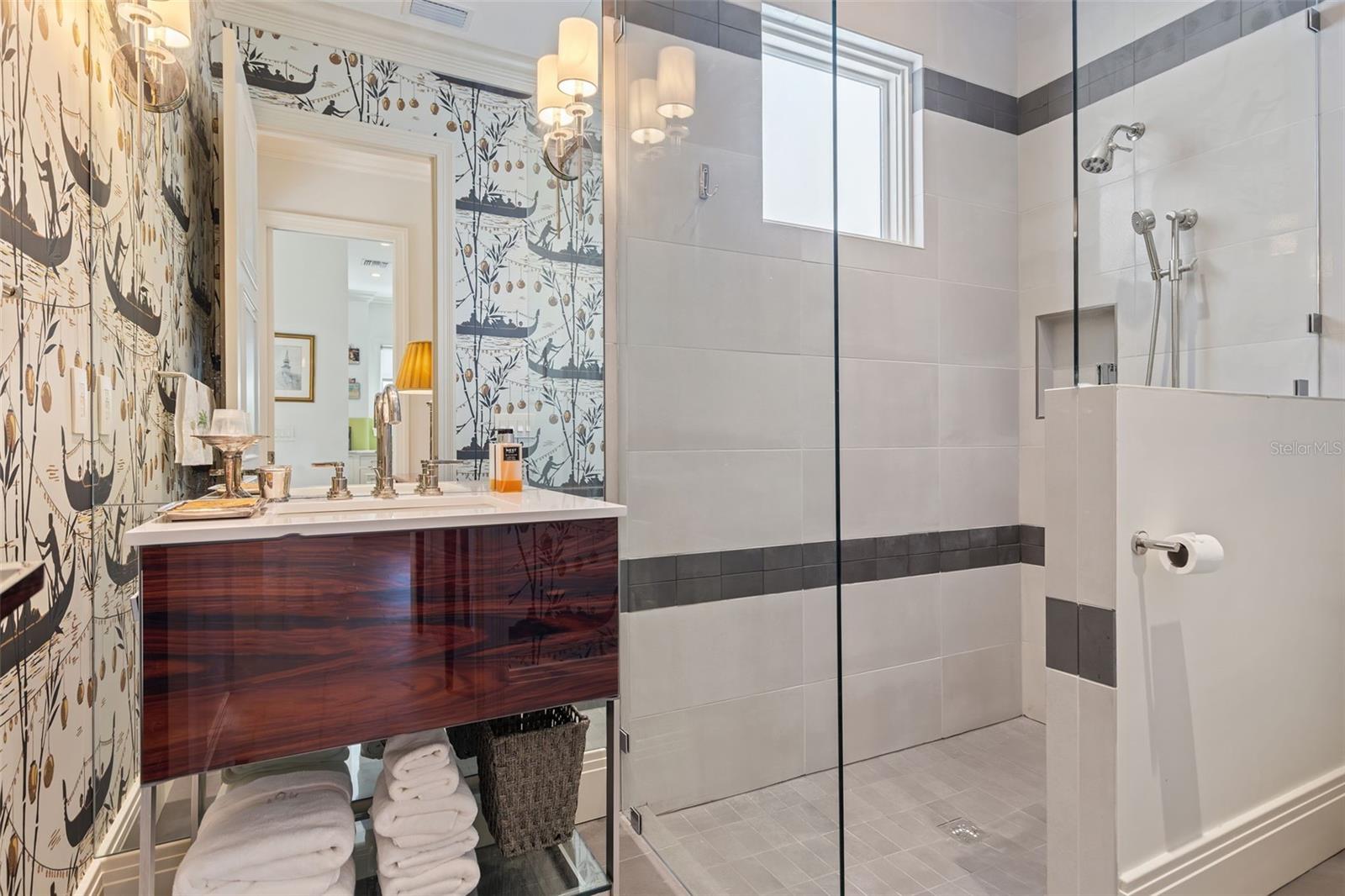 VILLA VIEW PARK - Residential