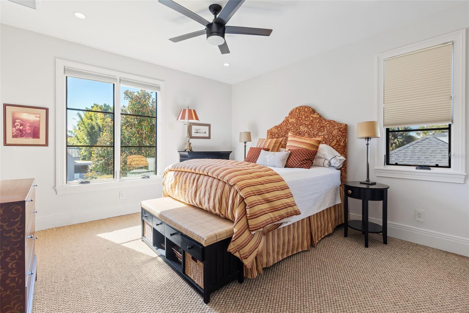 VILLA VIEW PARK - Residential