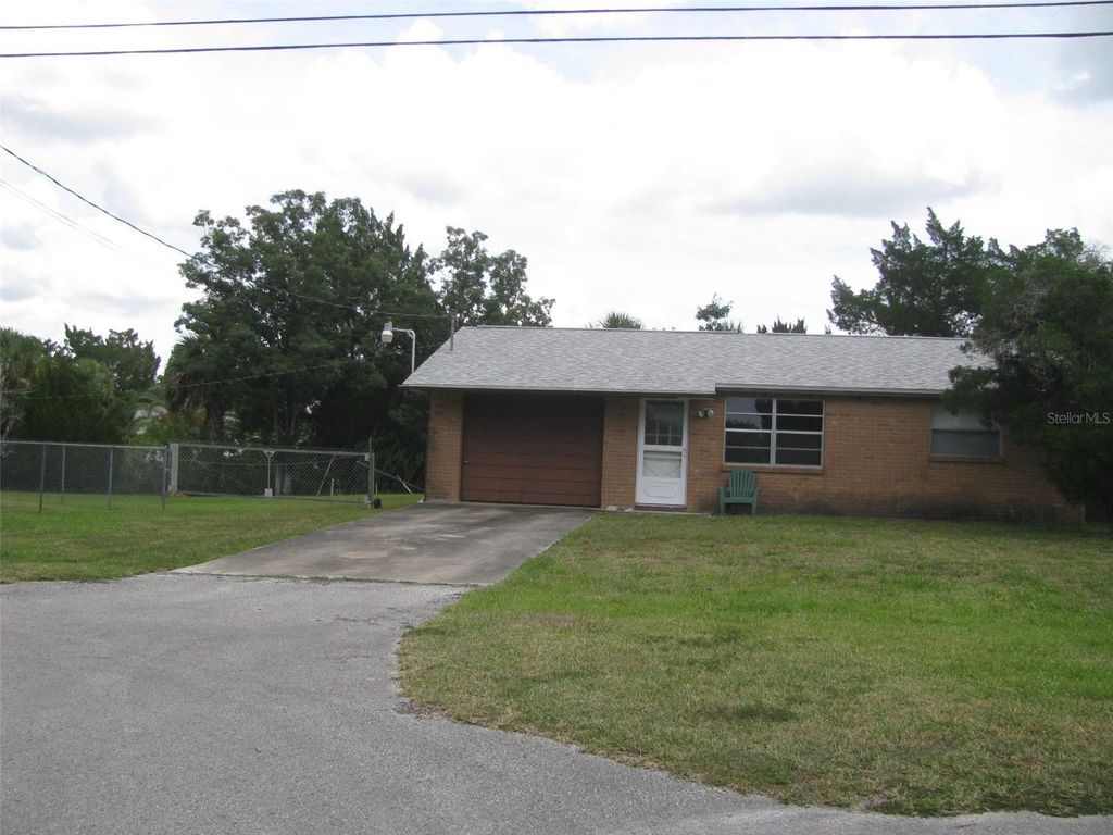 Photo of 14830 Atlantic Avenue, Hudson, FL 34667 (MLS # TB8399338)