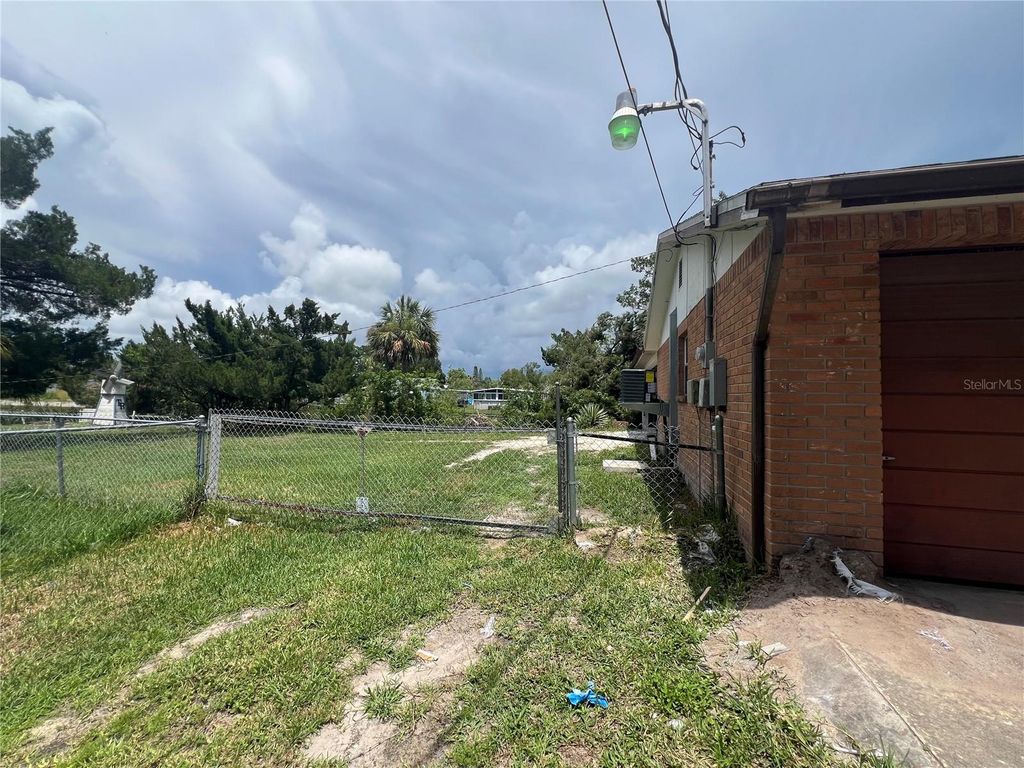 Photo of 14830 Atlantic Avenue, Hudson, FL 34667 (MLS # TB8399338)