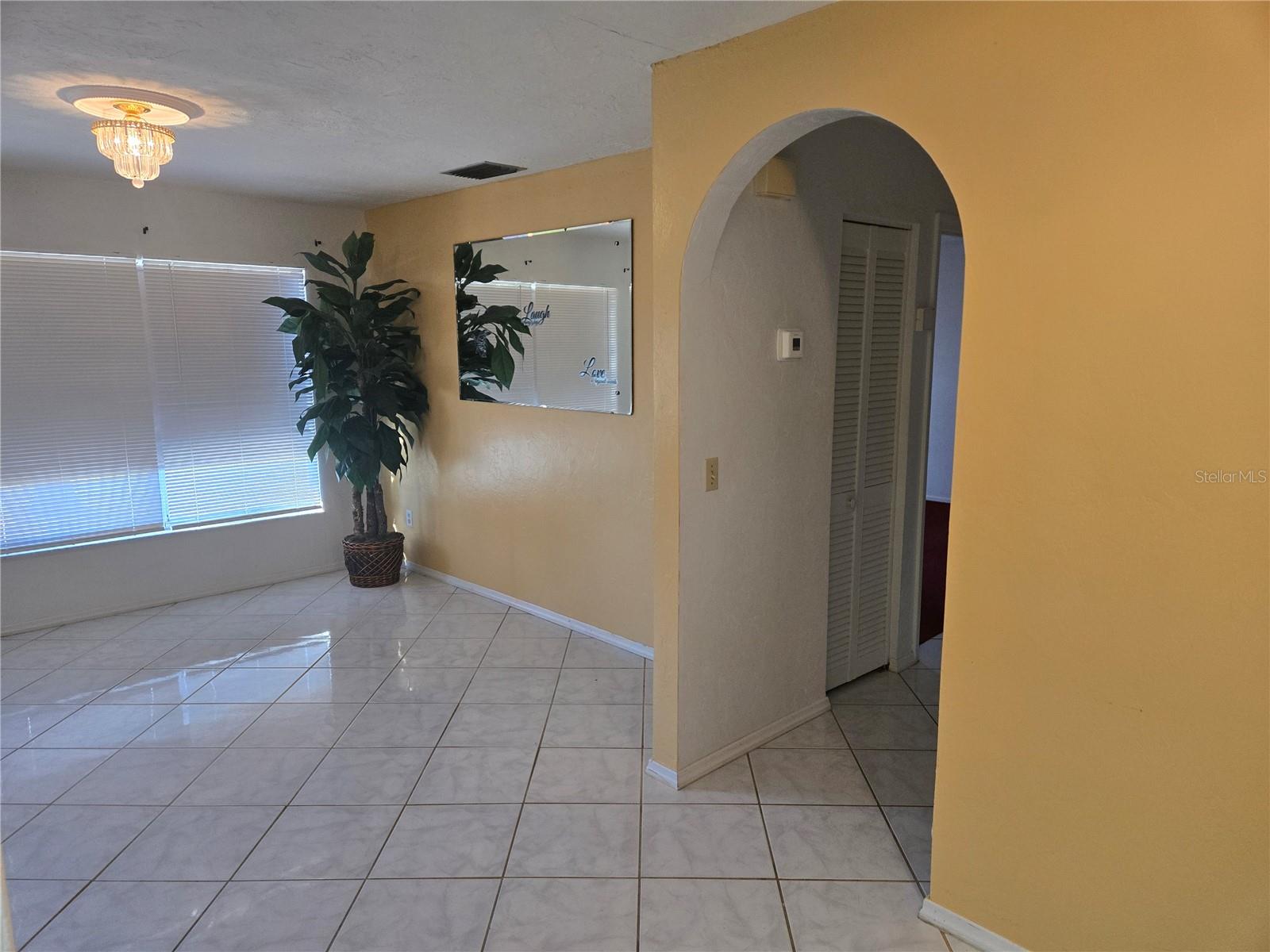 HINCKLEYS SUB - Residential