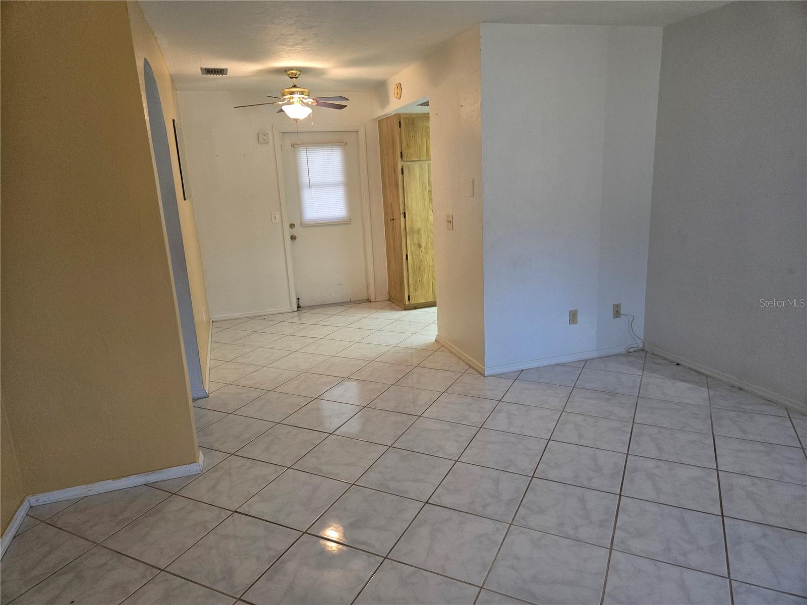 HINCKLEYS SUB - Residential