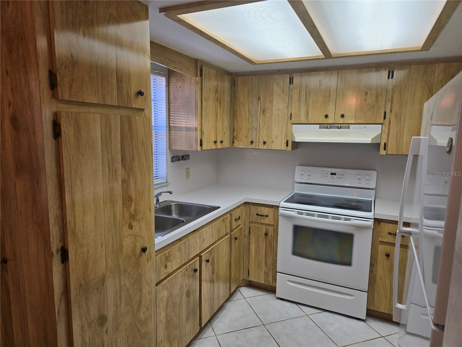 HINCKLEYS SUB - Residential