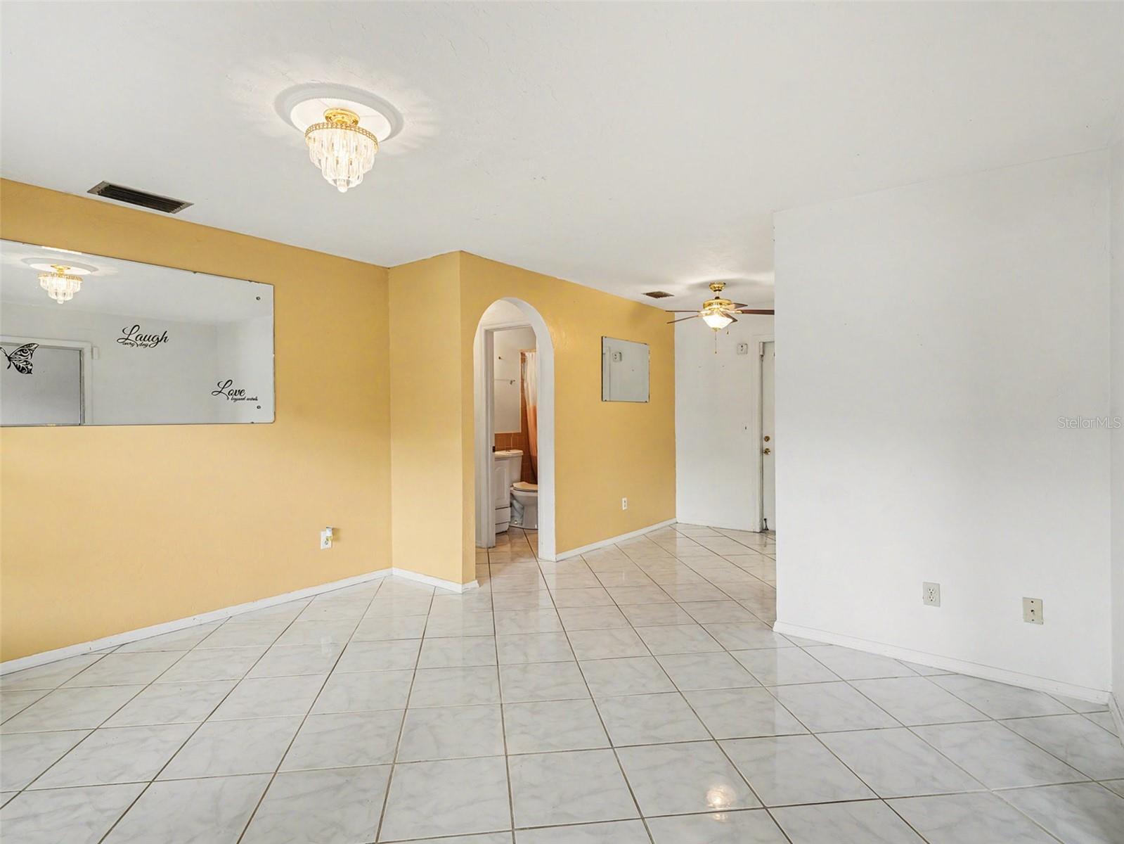 HINCKLEYS SUB - Residential