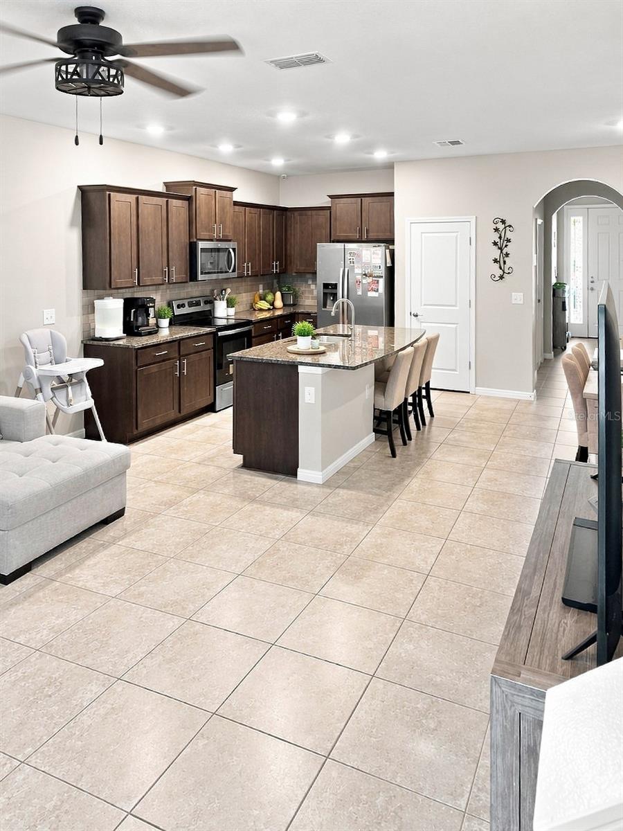 4416 AQUA MIRAGE STREET