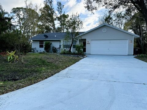 A home in NORTH PORT