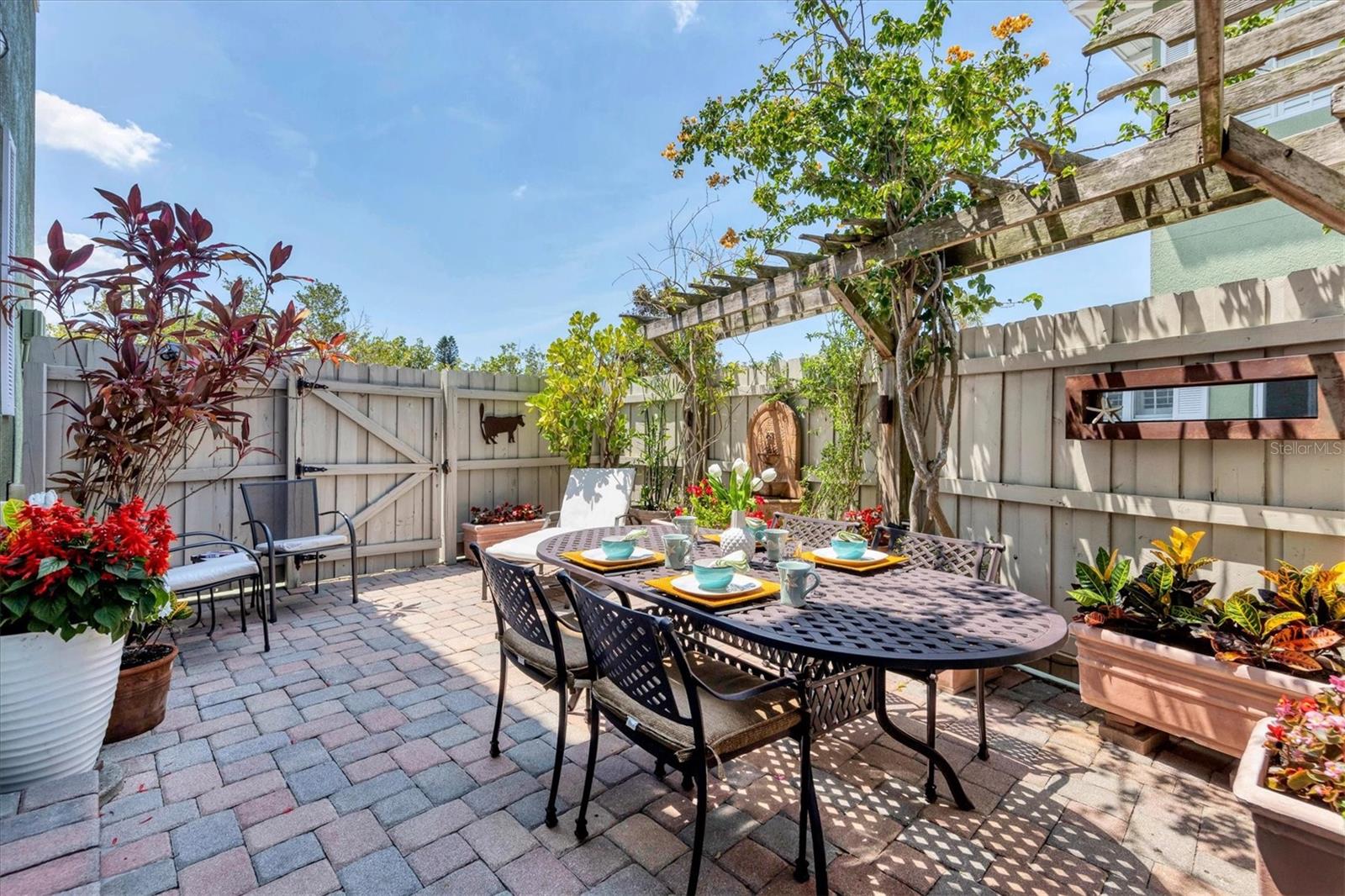 VILLAGE PLACE - Residential Lease