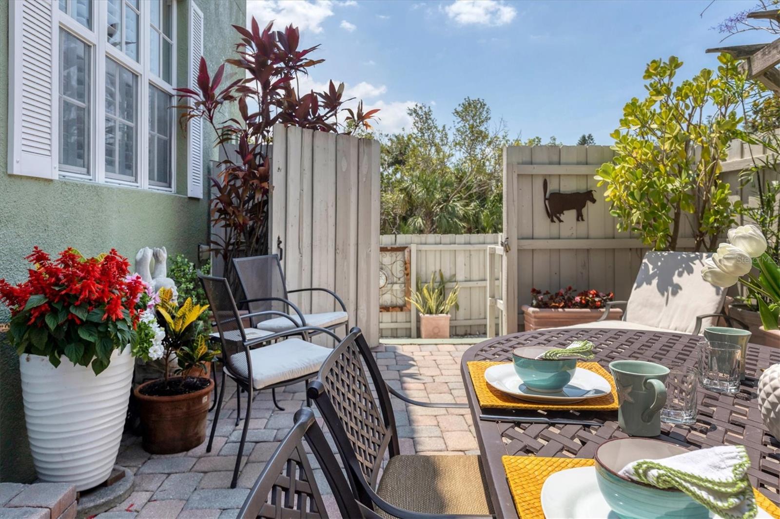 VILLAGE PLACE - Residential Lease