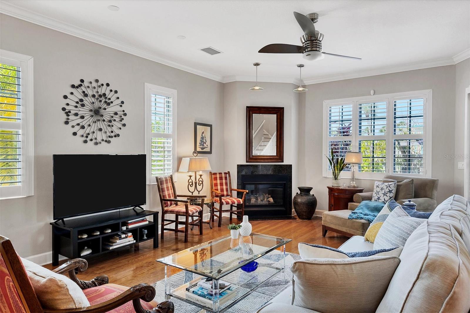 VILLAGE PLACE - Residential Lease