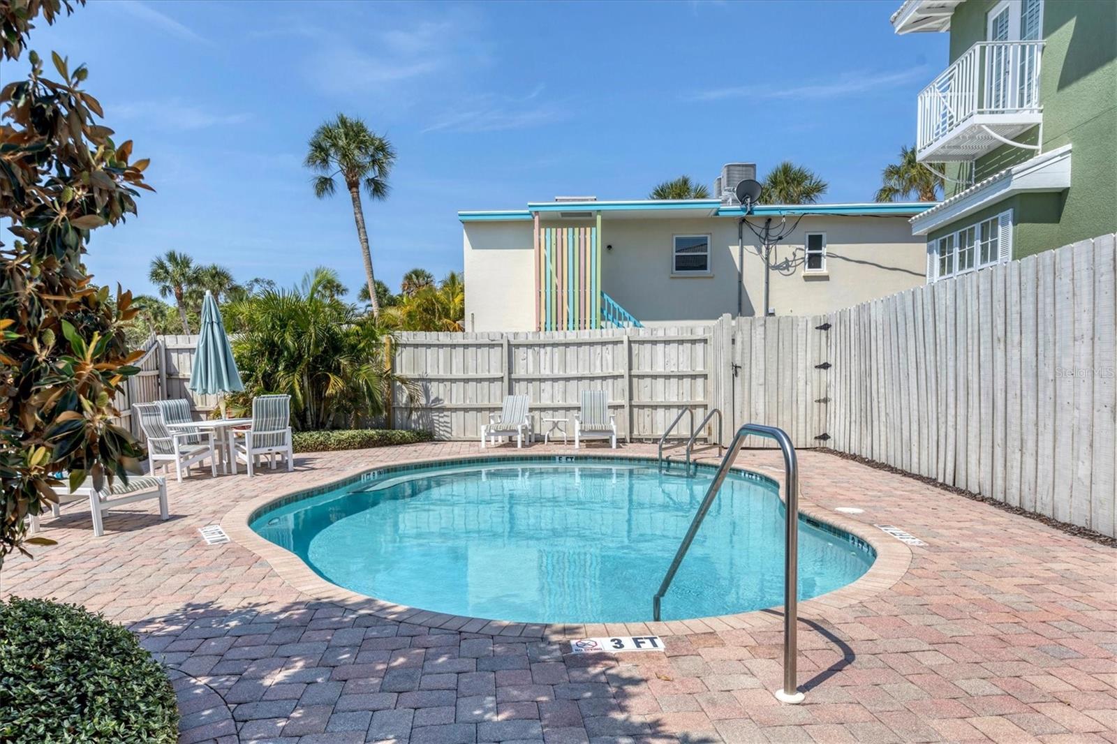 VILLAGE PLACE - Residential Lease