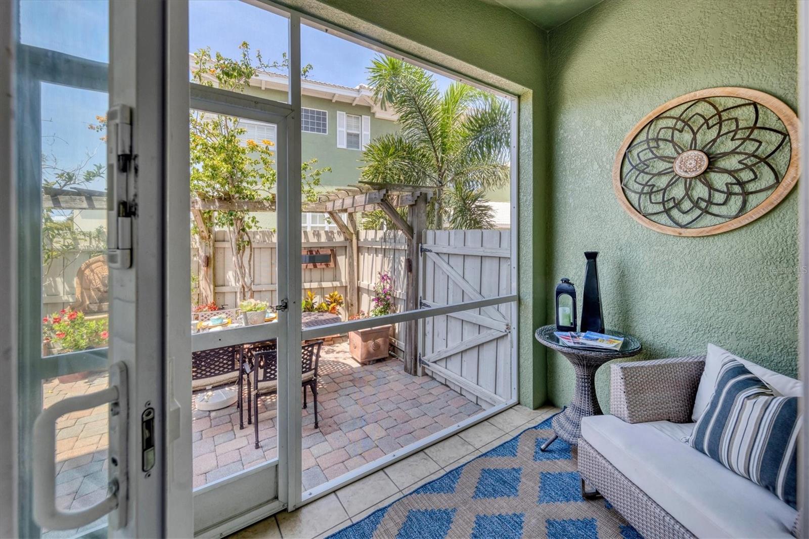 VILLAGE PLACE - Residential Lease