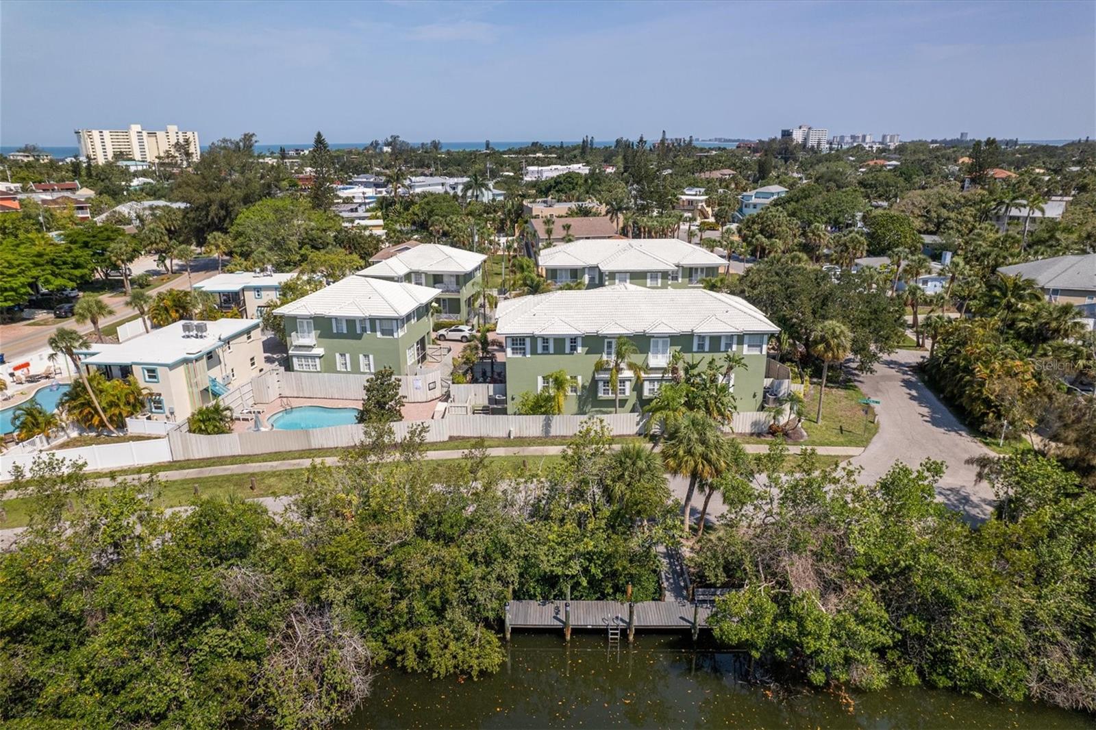 VILLAGE PLACE - Residential Lease