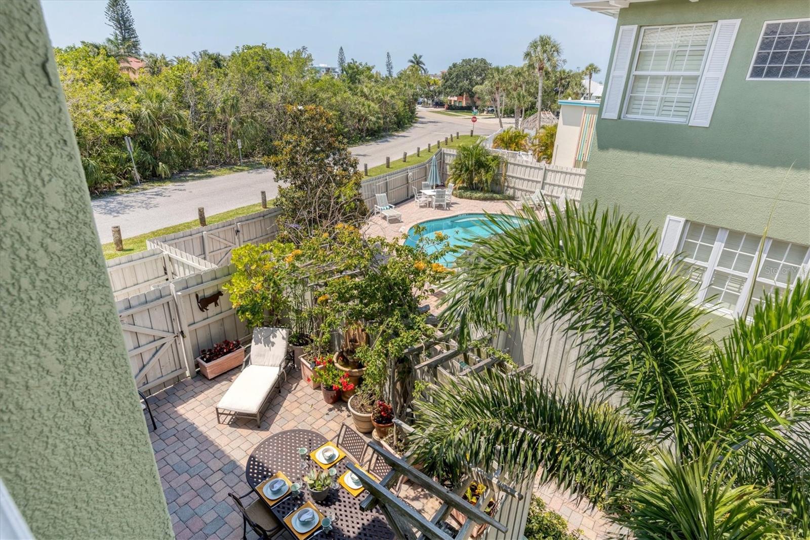 VILLAGE PLACE - Residential Lease