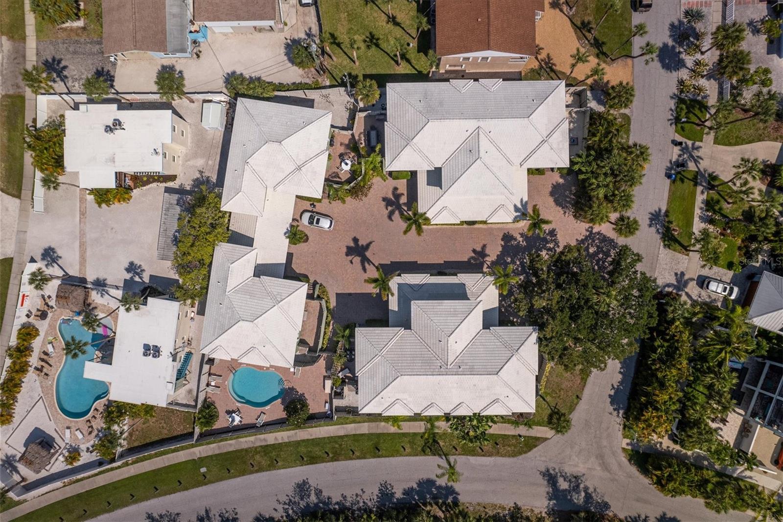 VILLAGE PLACE - Residential Lease