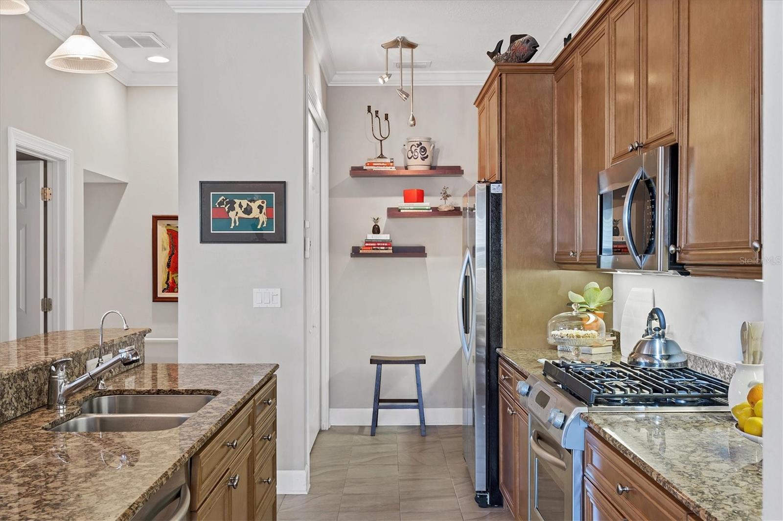 VILLAGE PLACE - Residential Lease