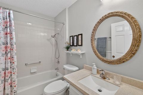 Tiny photo for 1307 Panama Place, Lady Lake, FL 32159 (MLS # G5110367)