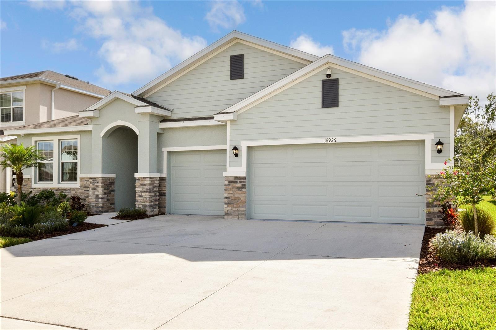 16926 HARVEST MOON WAY