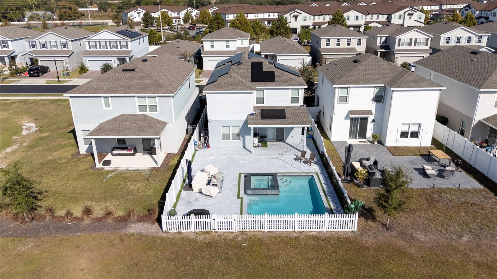 CREEKSIDE AT BOGGY CREEK PH 3 - Residential Lease