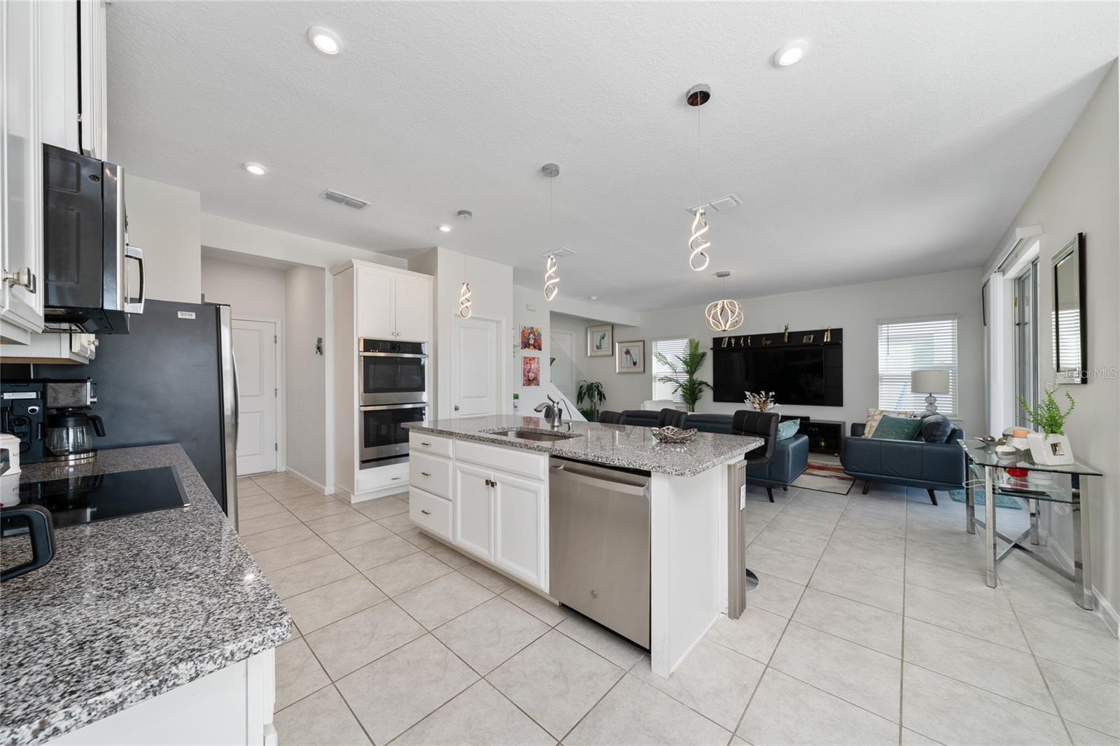 CREEKSIDE AT BOGGY CREEK PH 3 - Residential Lease