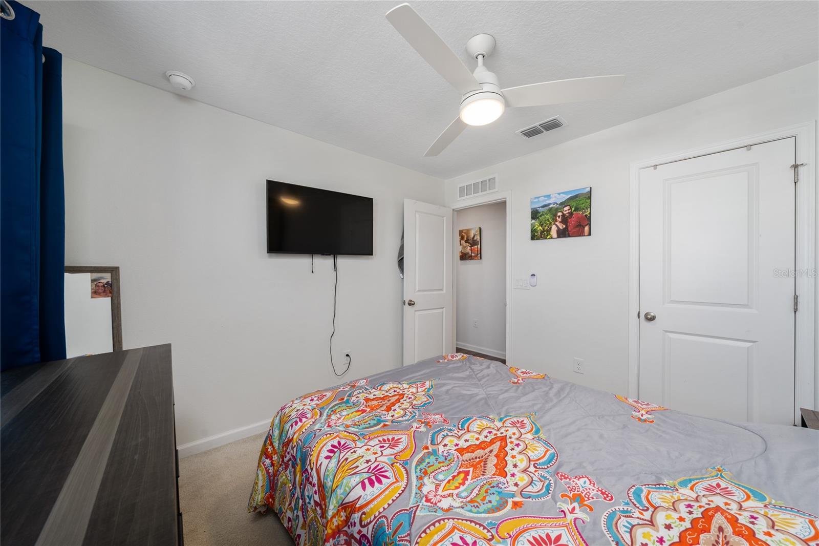 CREEKSIDE AT BOGGY CREEK PH 3 - Residential Lease