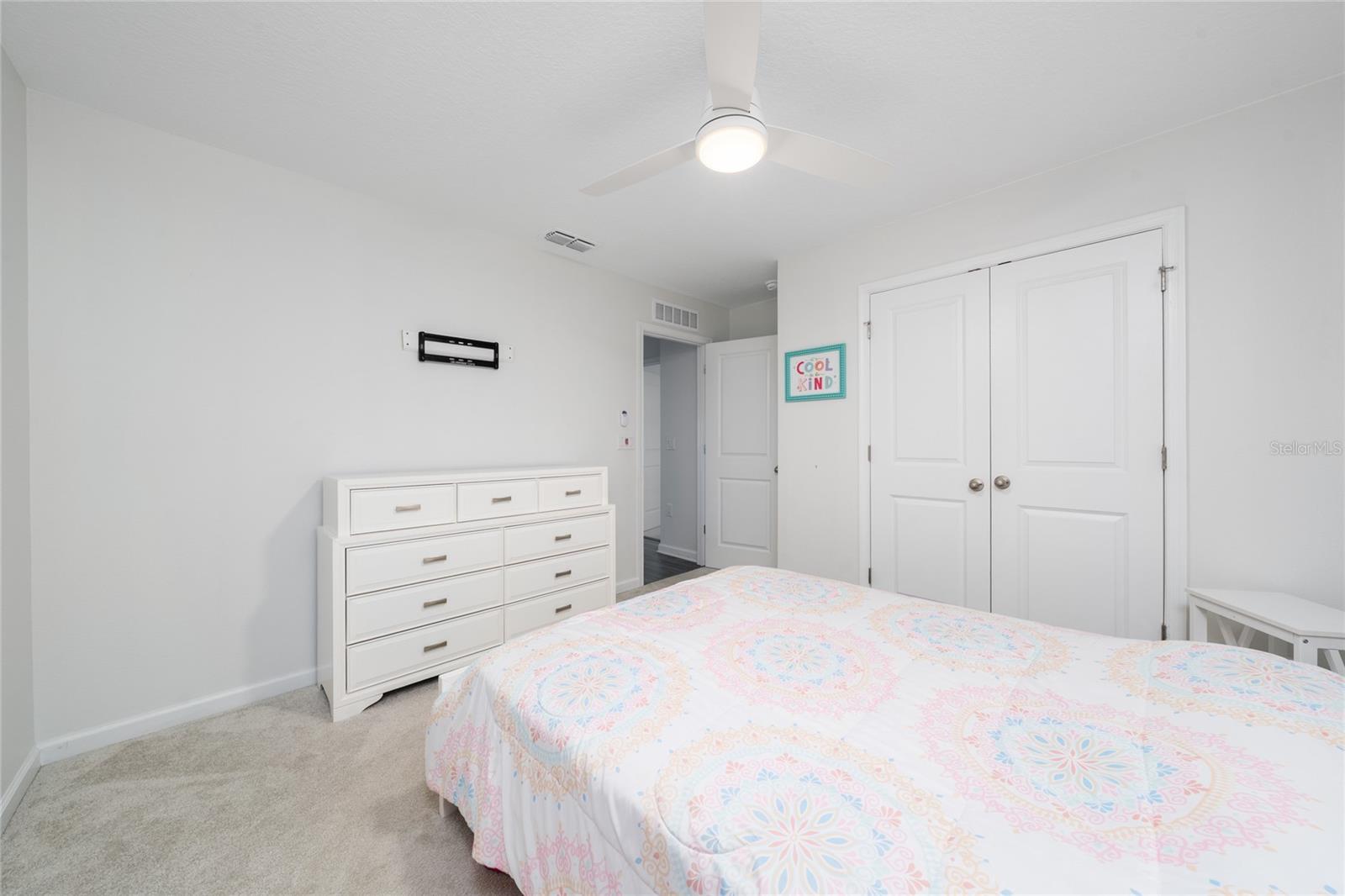 CREEKSIDE AT BOGGY CREEK PH 3 - Residential Lease