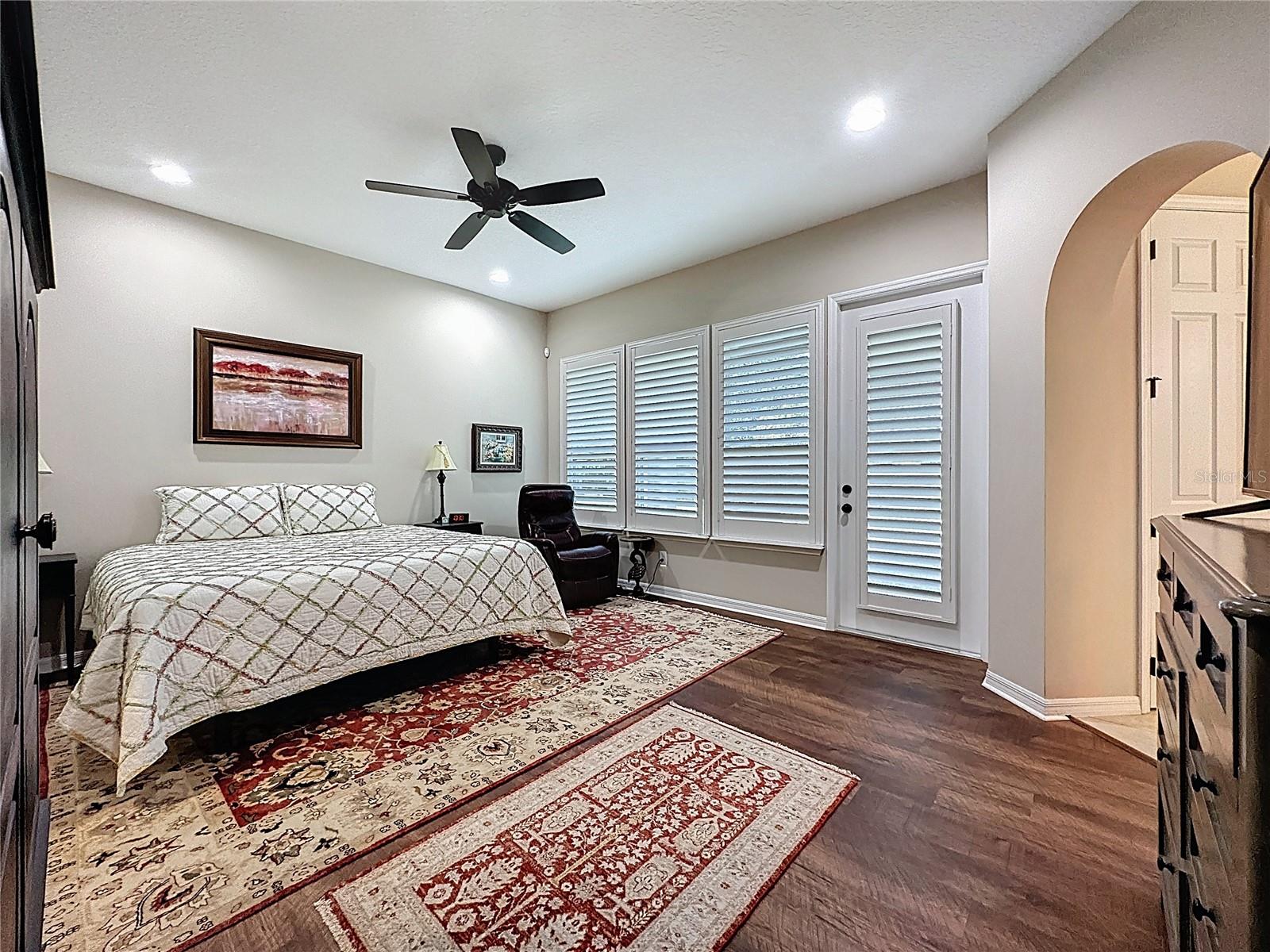 CASCADES OF GROVELAND (TRILOGY) - Residential
