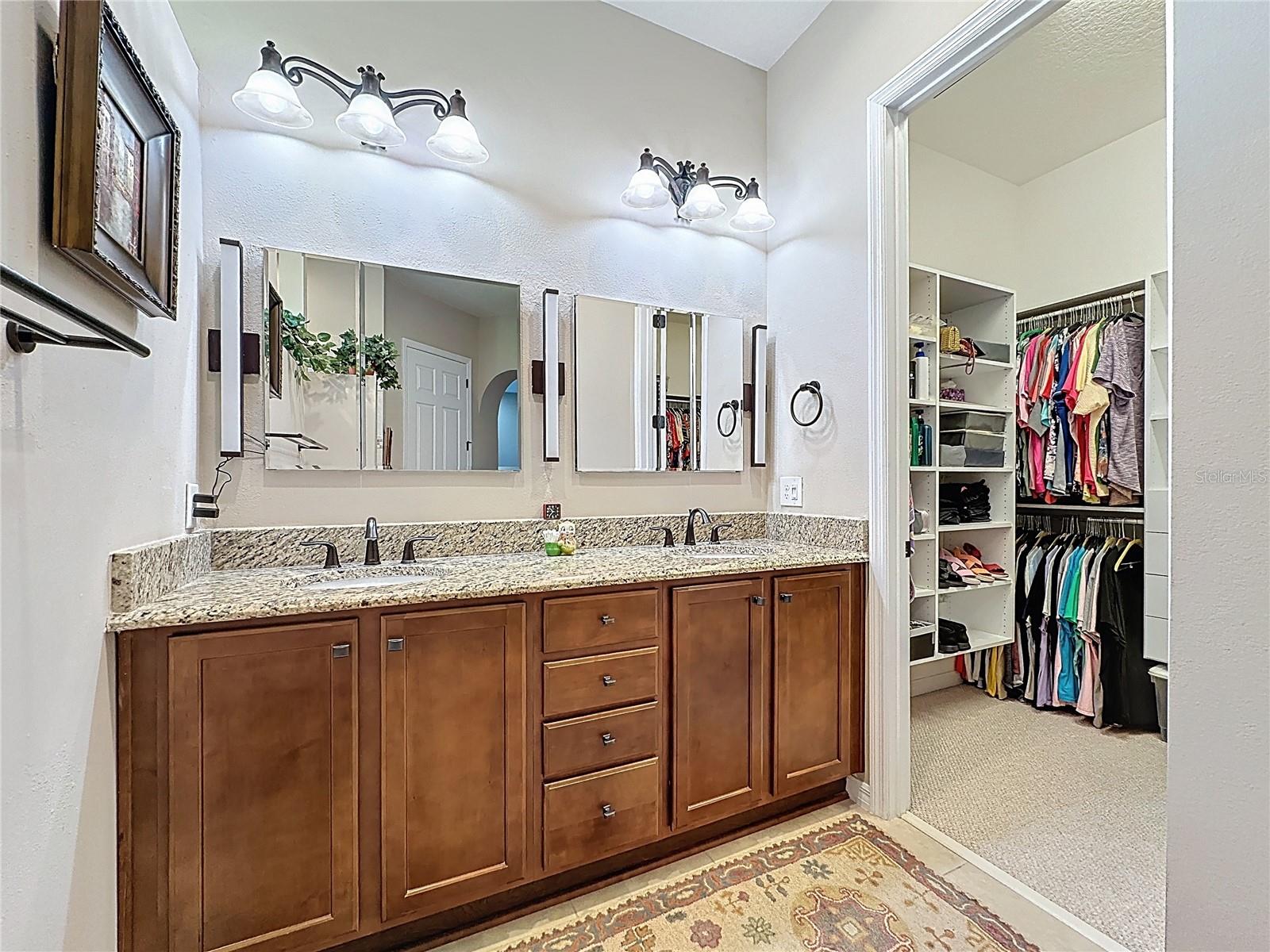 CASCADES OF GROVELAND (TRILOGY) - Residential