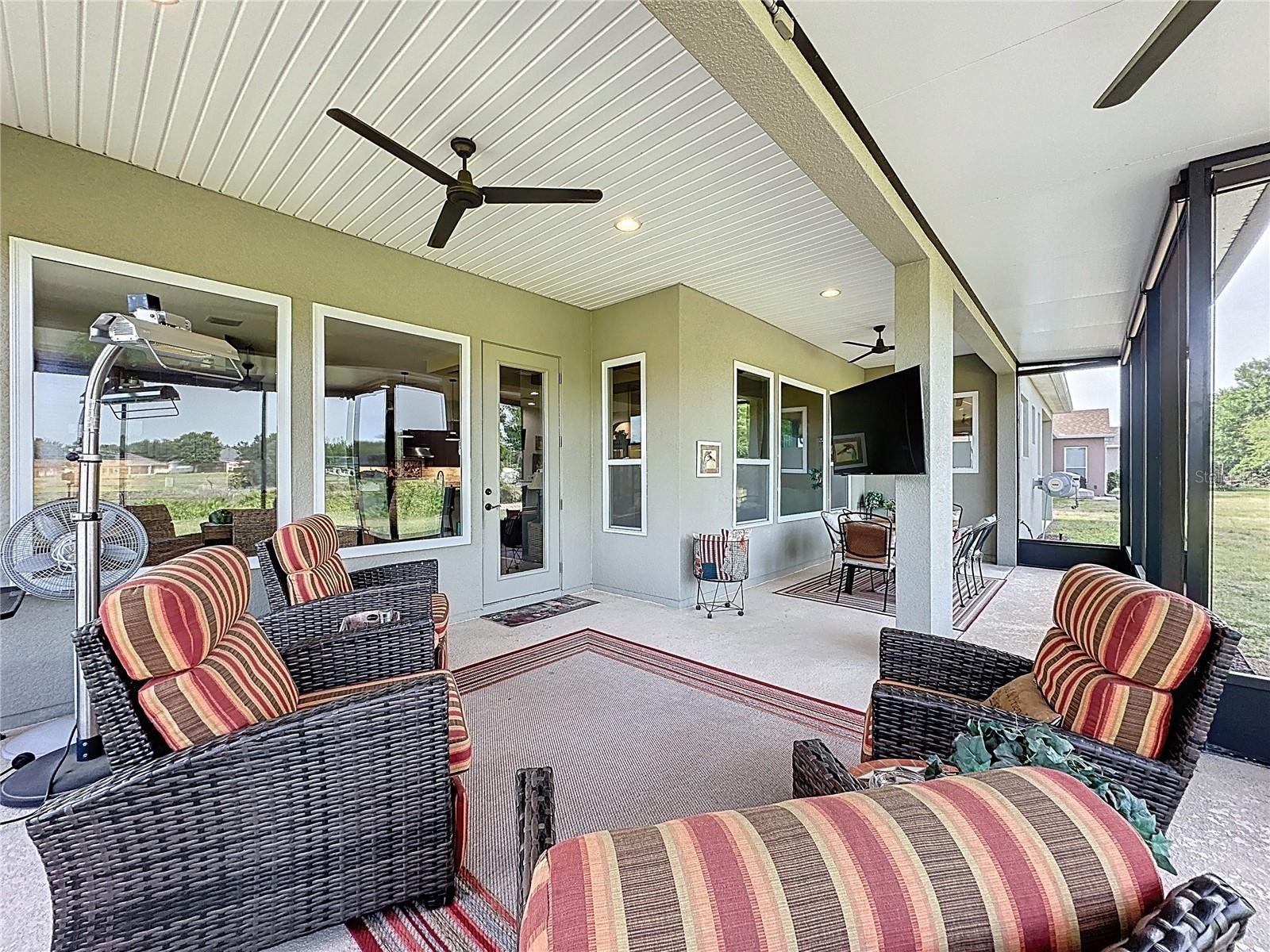 CASCADES OF GROVELAND (TRILOGY) - Residential