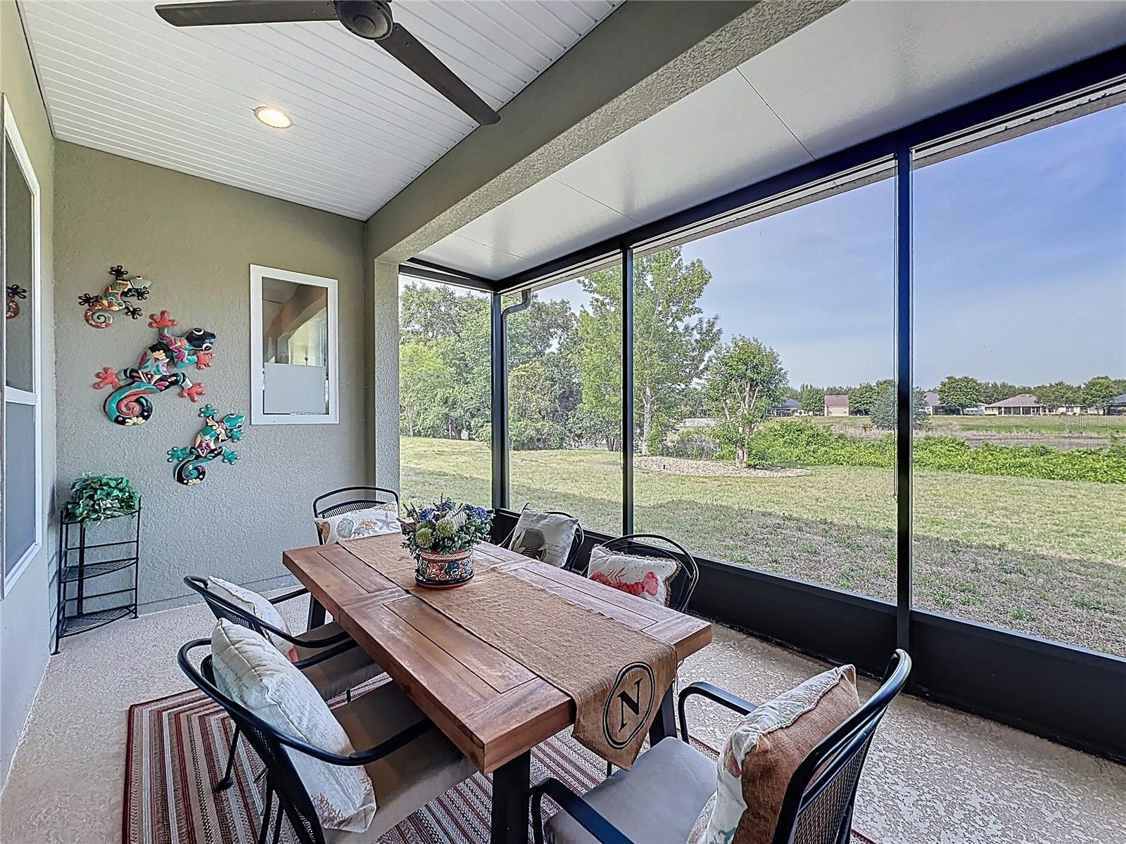 CASCADES OF GROVELAND (TRILOGY) - Residential