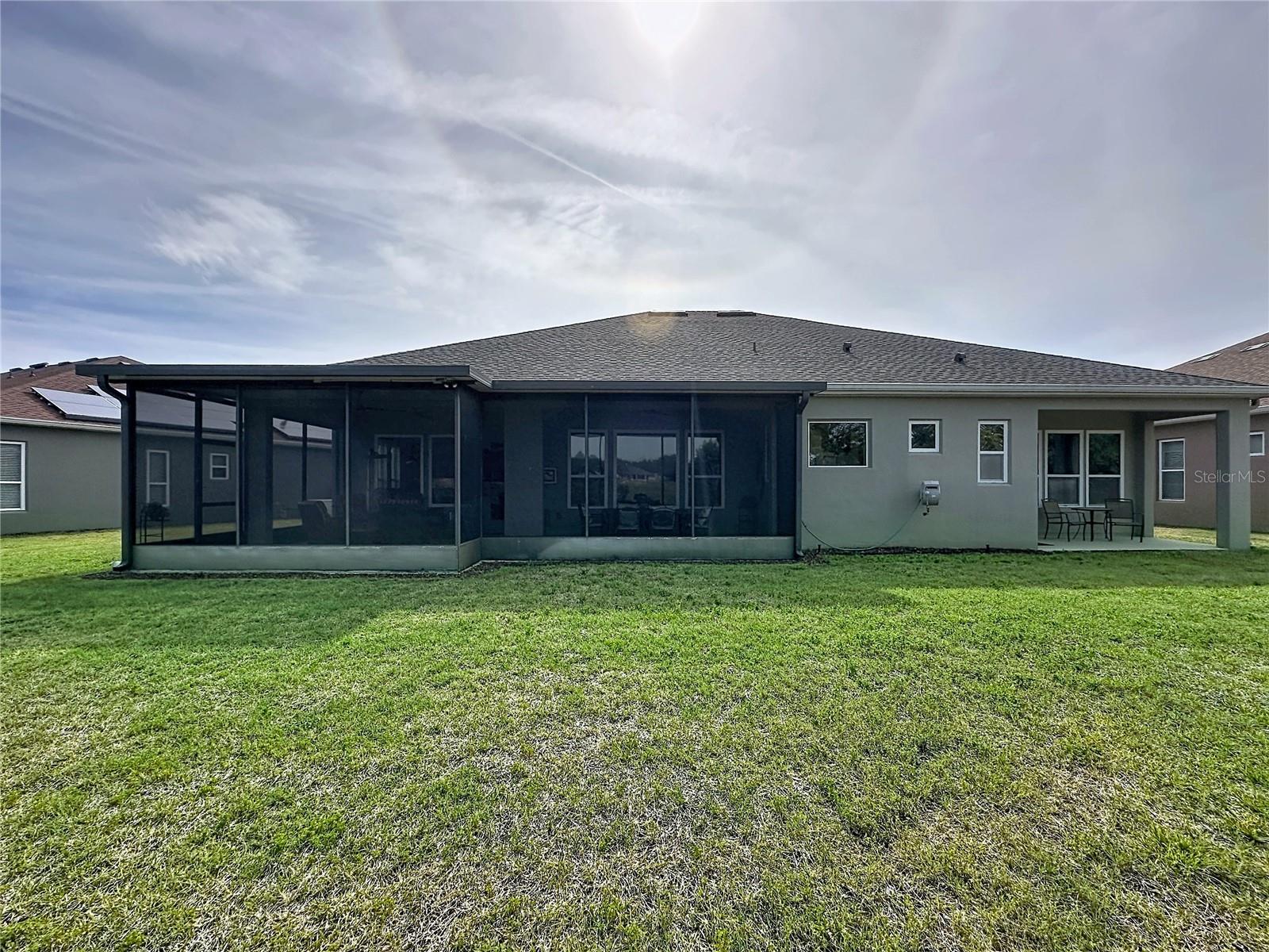 CASCADES OF GROVELAND (TRILOGY) - Residential