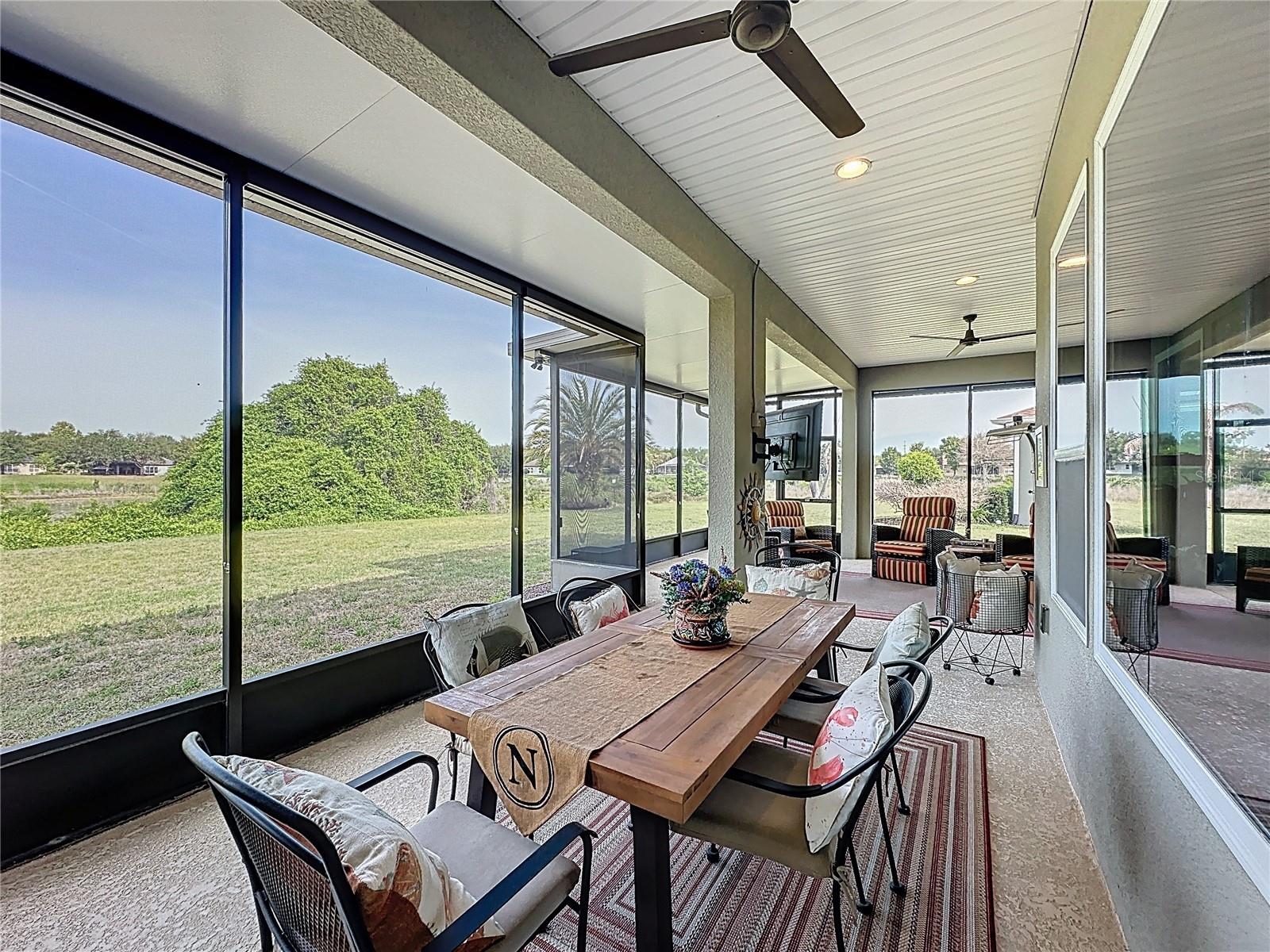 CASCADES OF GROVELAND (TRILOGY) - Residential