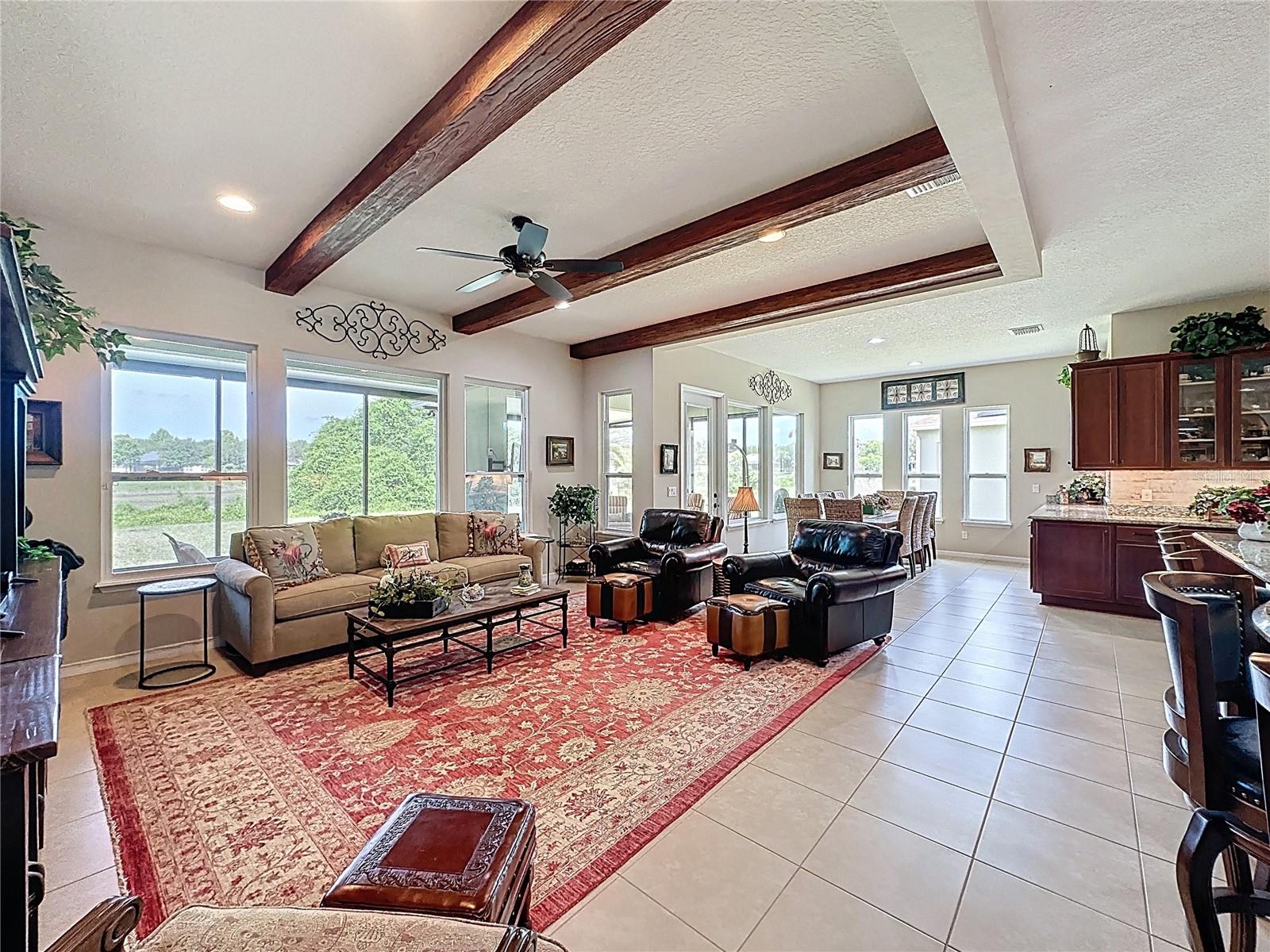 CASCADES OF GROVELAND (TRILOGY) - Residential