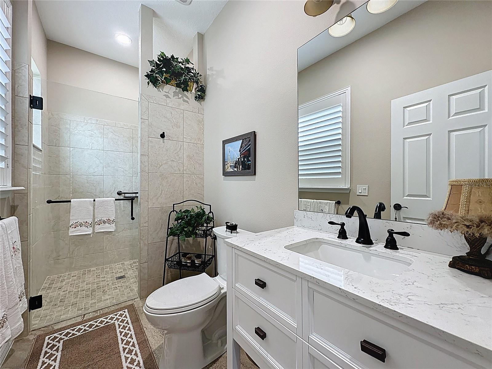 CASCADES OF GROVELAND (TRILOGY) - Residential
