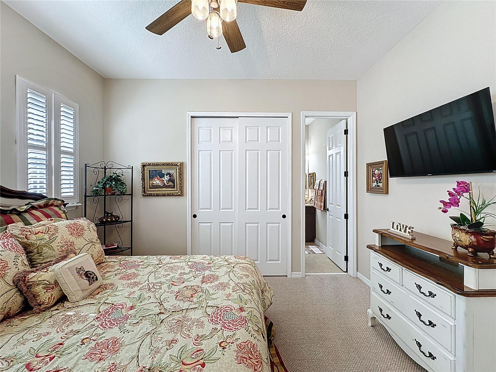 CASCADES OF GROVELAND (TRILOGY) - Residential