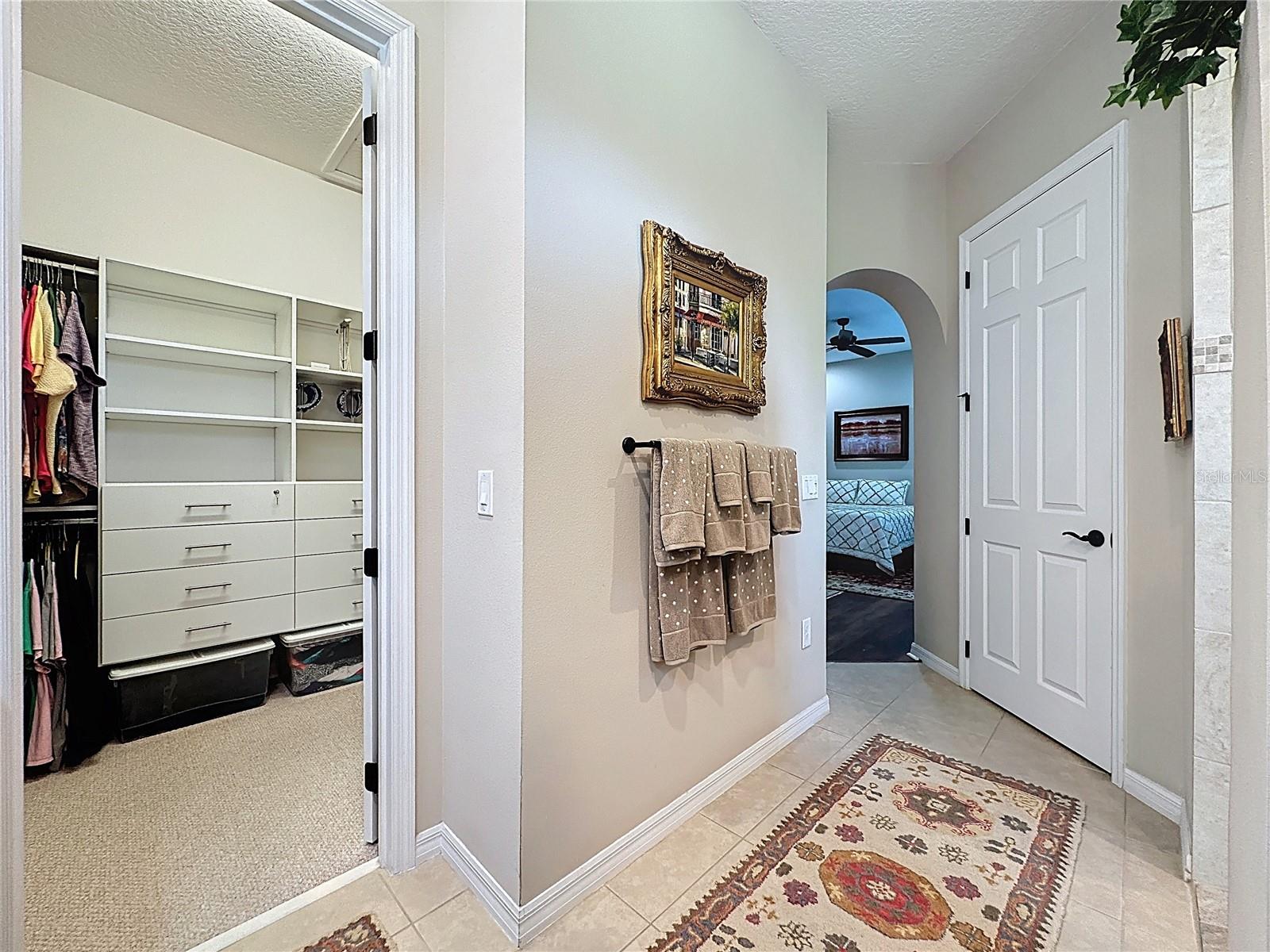 CASCADES OF GROVELAND (TRILOGY) - Residential