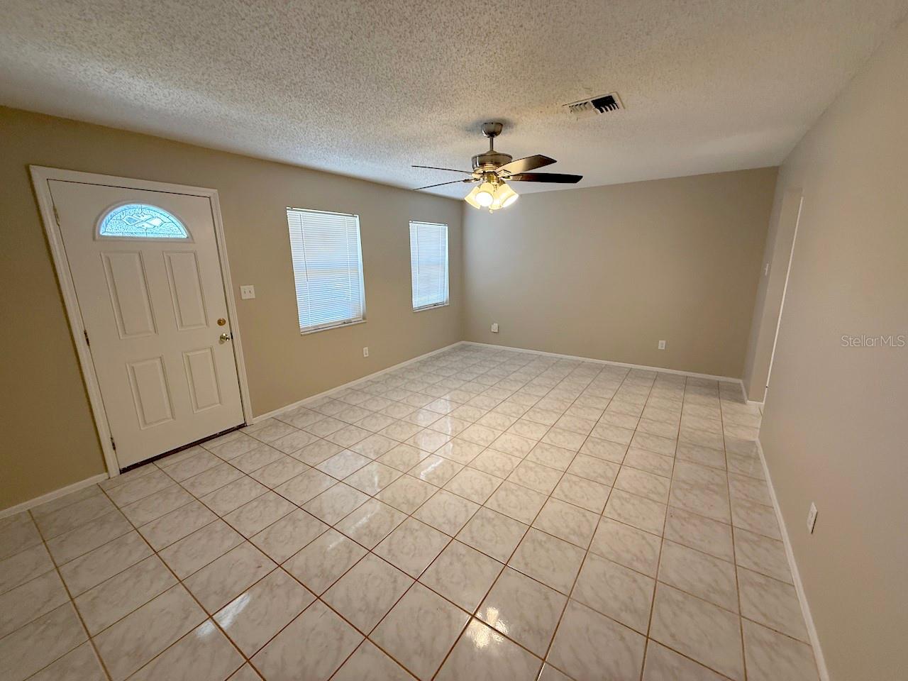 196 LARKSPUR COURT