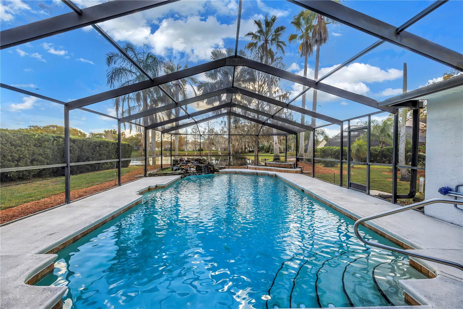 KEYSTONE CROSSINGS - Residential