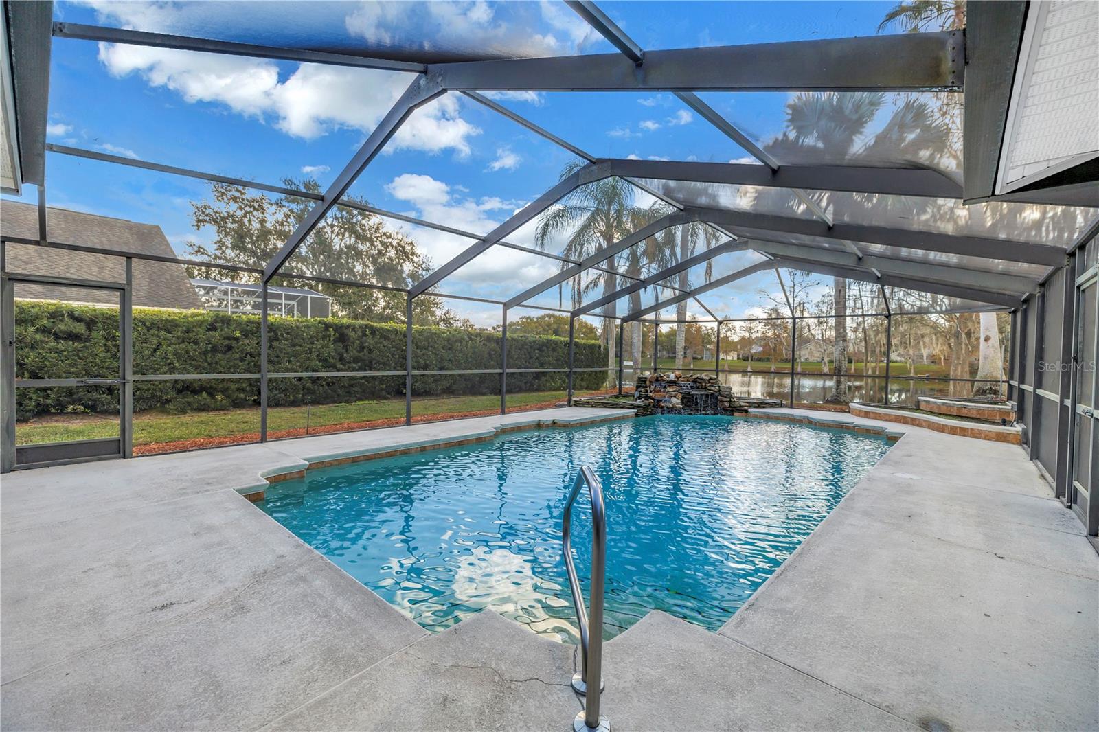 KEYSTONE CROSSINGS - Residential