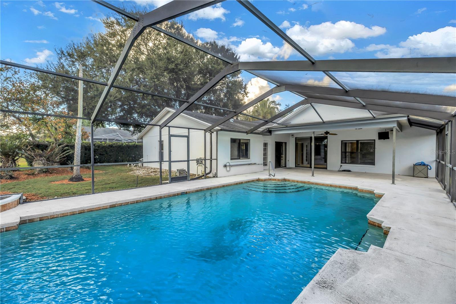 KEYSTONE CROSSINGS - Residential