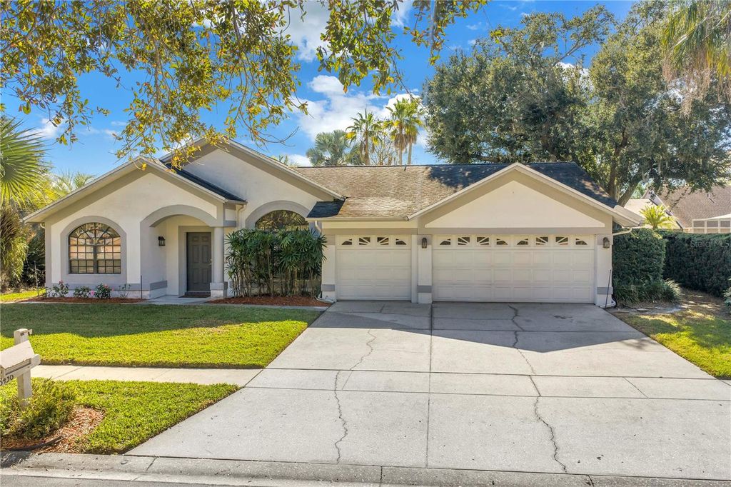 Photo of 8436 Ridgebrook Circle, Odessa, FL 33556 (MLS # TB8463944)