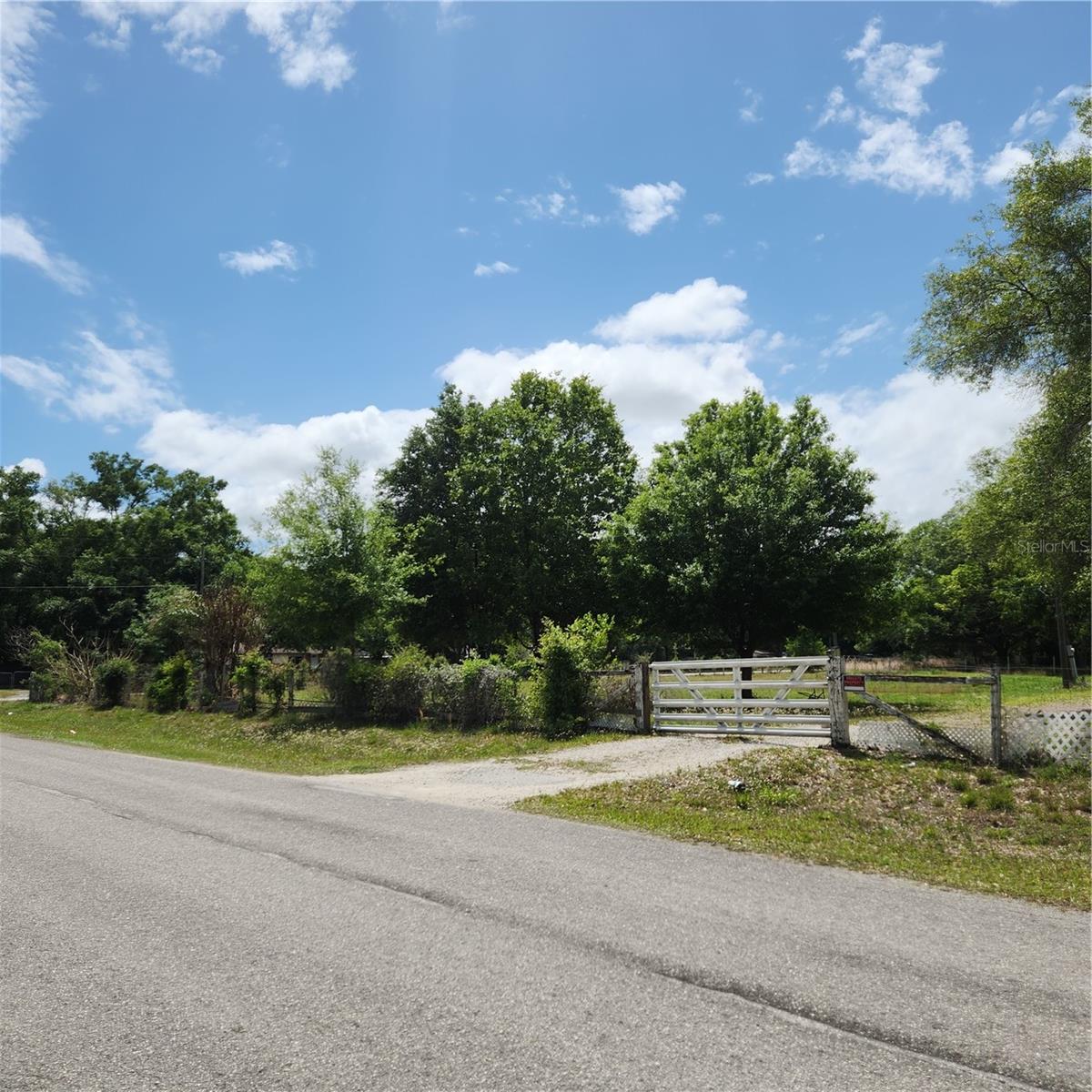 ANGUS VALLEY - Residential