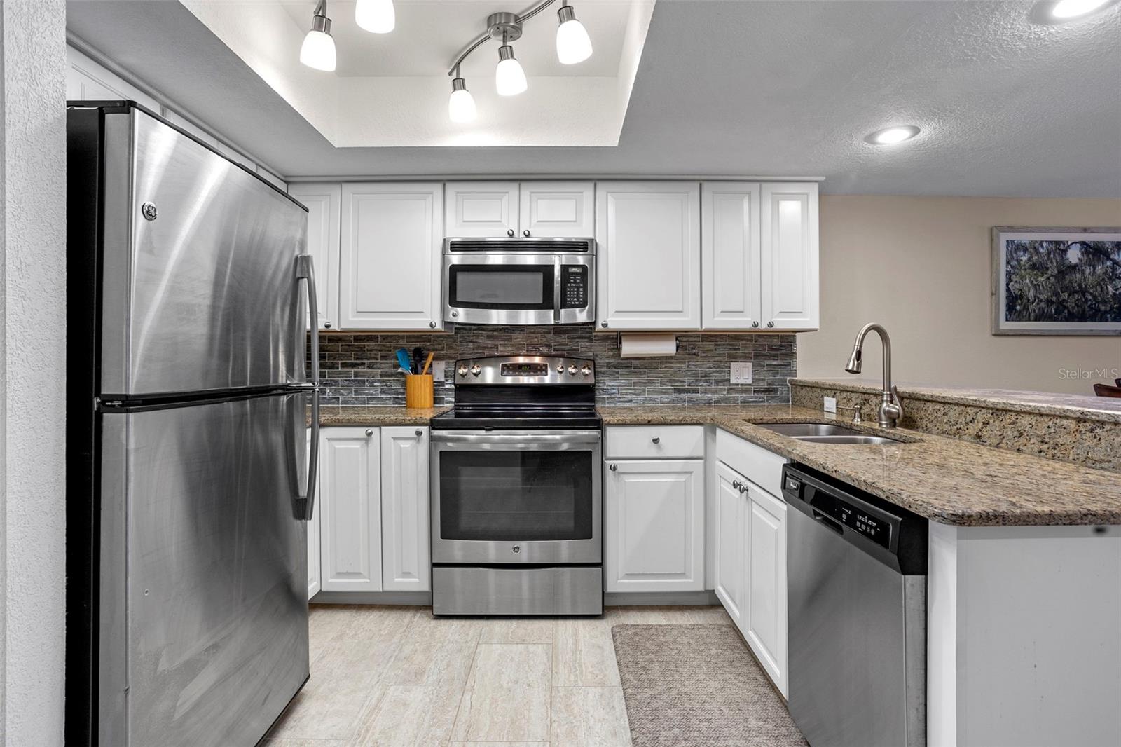 ST JOHNS RIVER CLUB - Residential