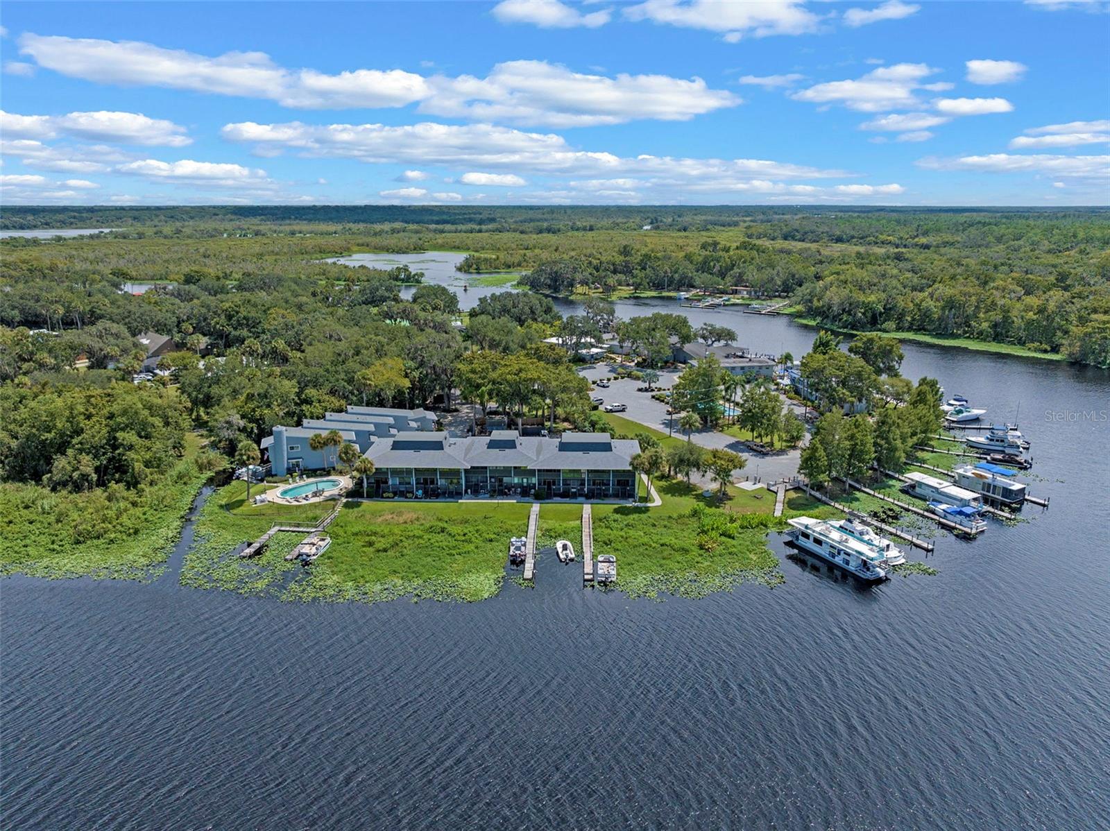 ST JOHNS RIVER CLUB - Residential