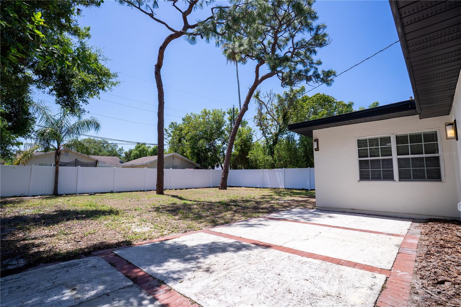 PASADENA ESTATES SEC F - Residential