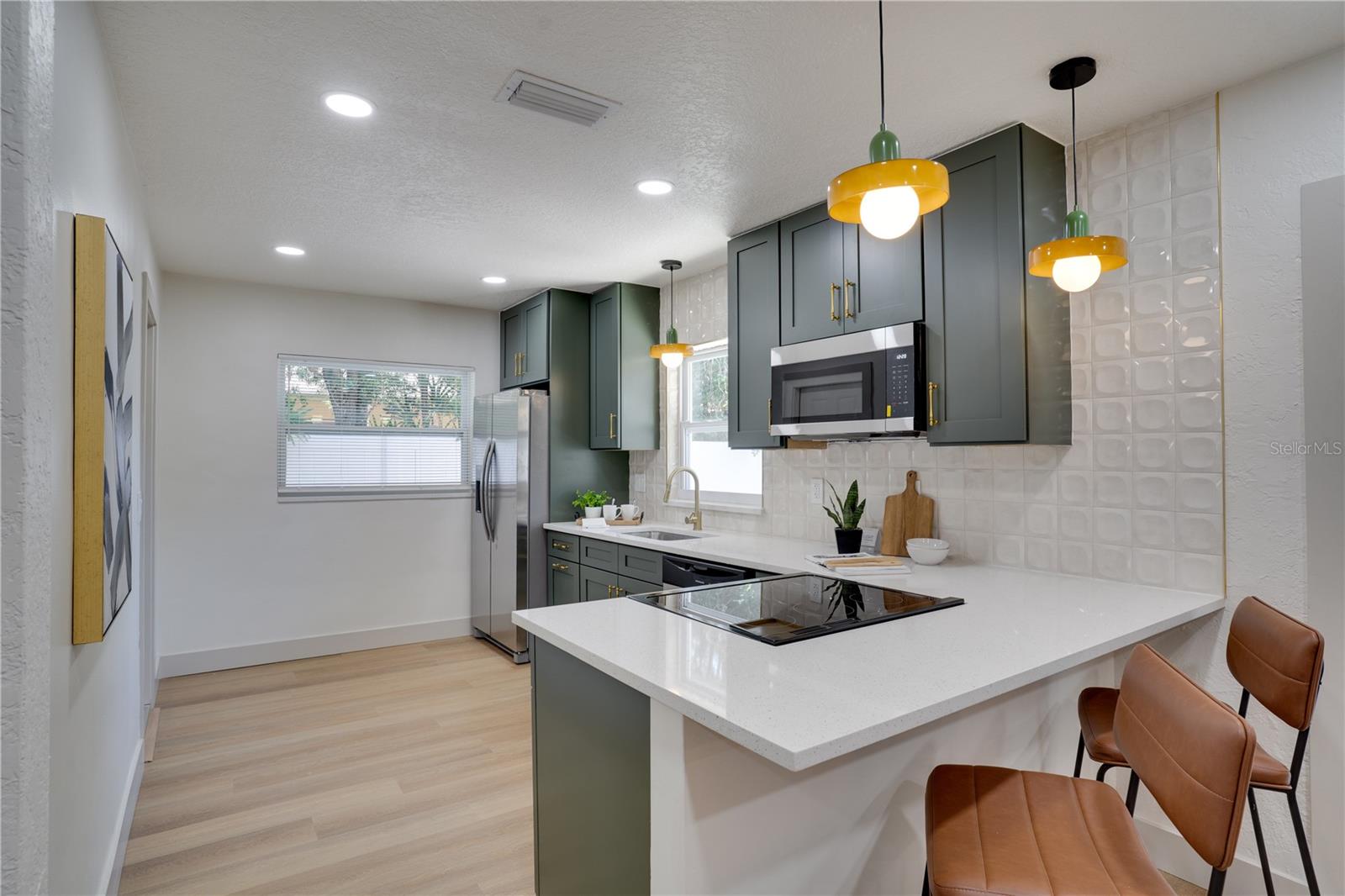 PASADENA ESTATES SEC F - Residential