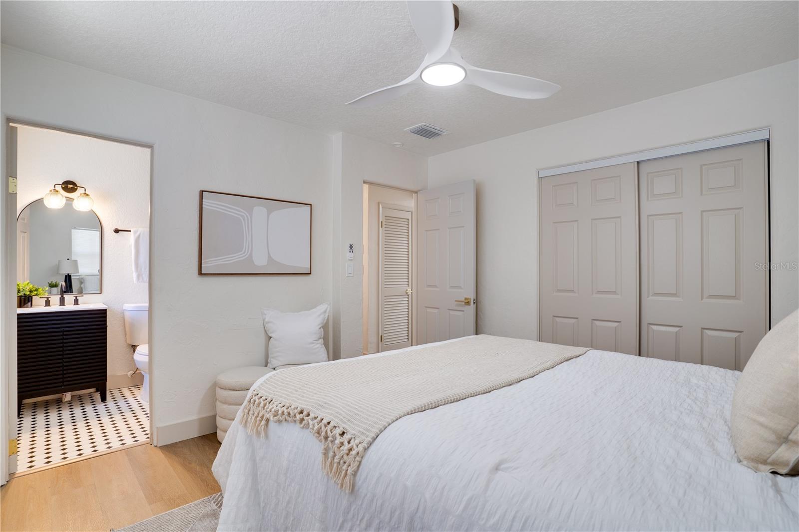 PASADENA ESTATES SEC F - Residential